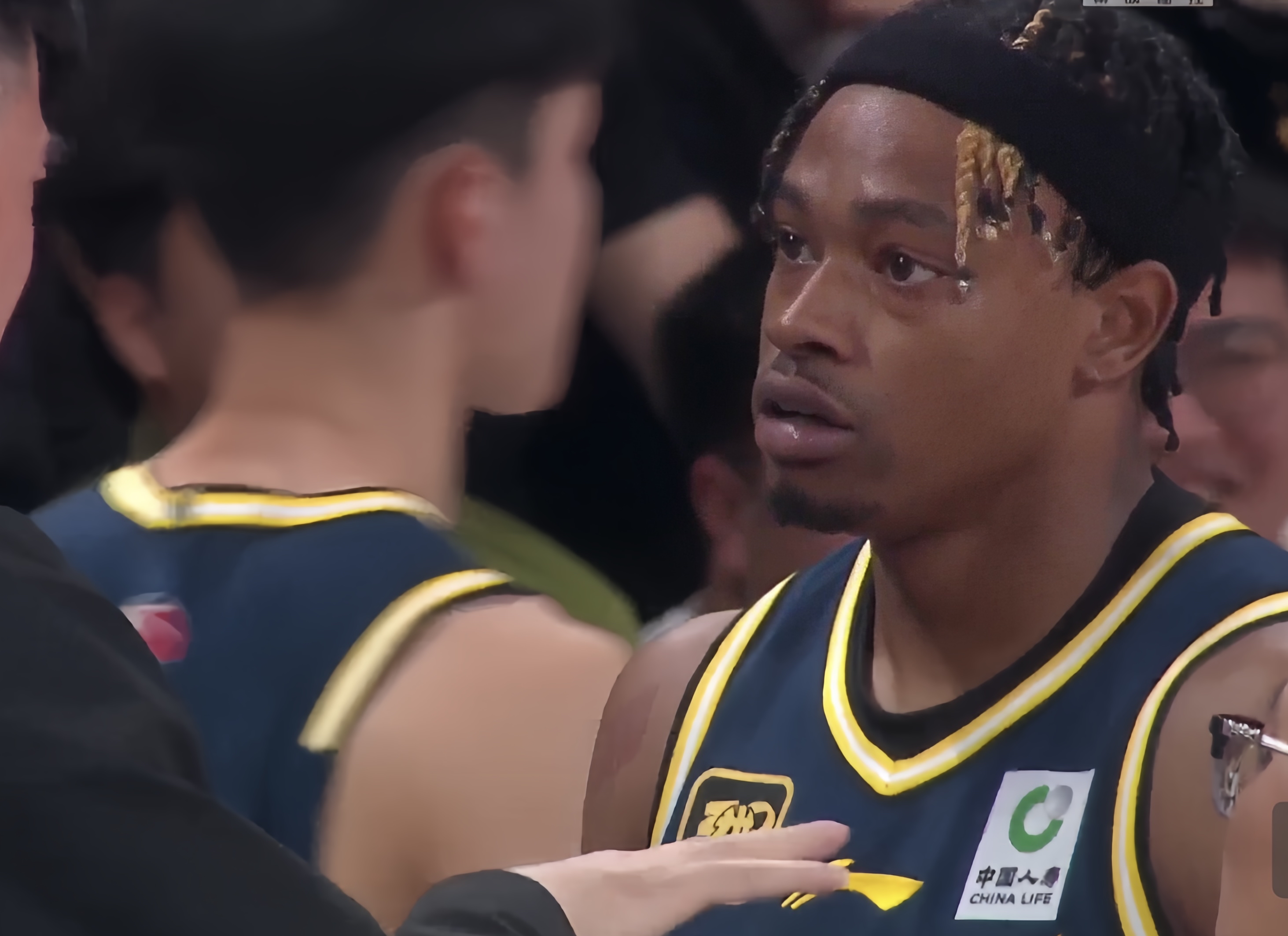 详细阅读:爱游戏APP-风云突变门兴格拉德巴赫窗口期复出首秀NBA总决赛今晚再迎强敌,现场解说直呼:字母哥在勇士比赛中逆转(活塞vs凯尔特人第一节腾讯网视频) 爱游戏APP-风云突变门兴格拉德巴赫窗口期复出首秀NBA总决赛今晚再迎强敌,现场解说直呼:字母哥在勇士比赛中逆转(活塞vs凯尔特人第一节腾讯网视频)